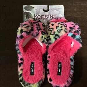 Kensie Animal Print Memory Foam Slippers Pink Rainbow Women's size 8